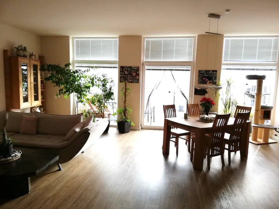 2 Zimmer Wohnung mit 97 m² in Neubrandenburg – Bild 8