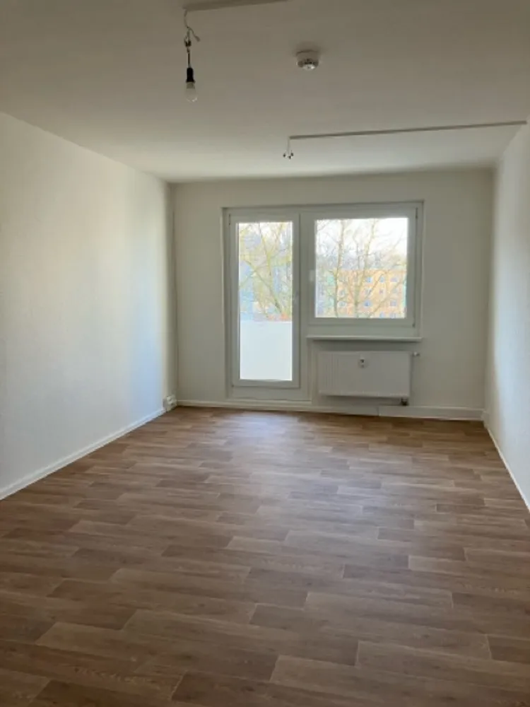 4 Zimmer Wohnung mit 89 m² in Gera – Bild 1
