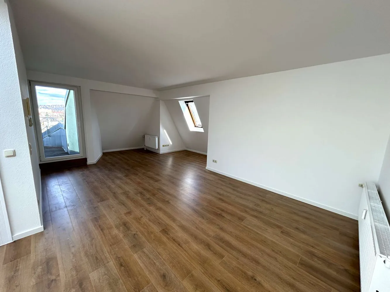 3 Zimmer Wohnung mit 105 m² in Dresden – Bild 6