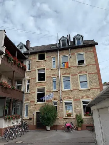 3 Zimmer Wohnung mit 76 m² in Karlsruhe – Bild 2