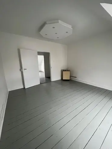 3 Zimmer Wohnung mit 76 m² in Karlsruhe – Bild 4