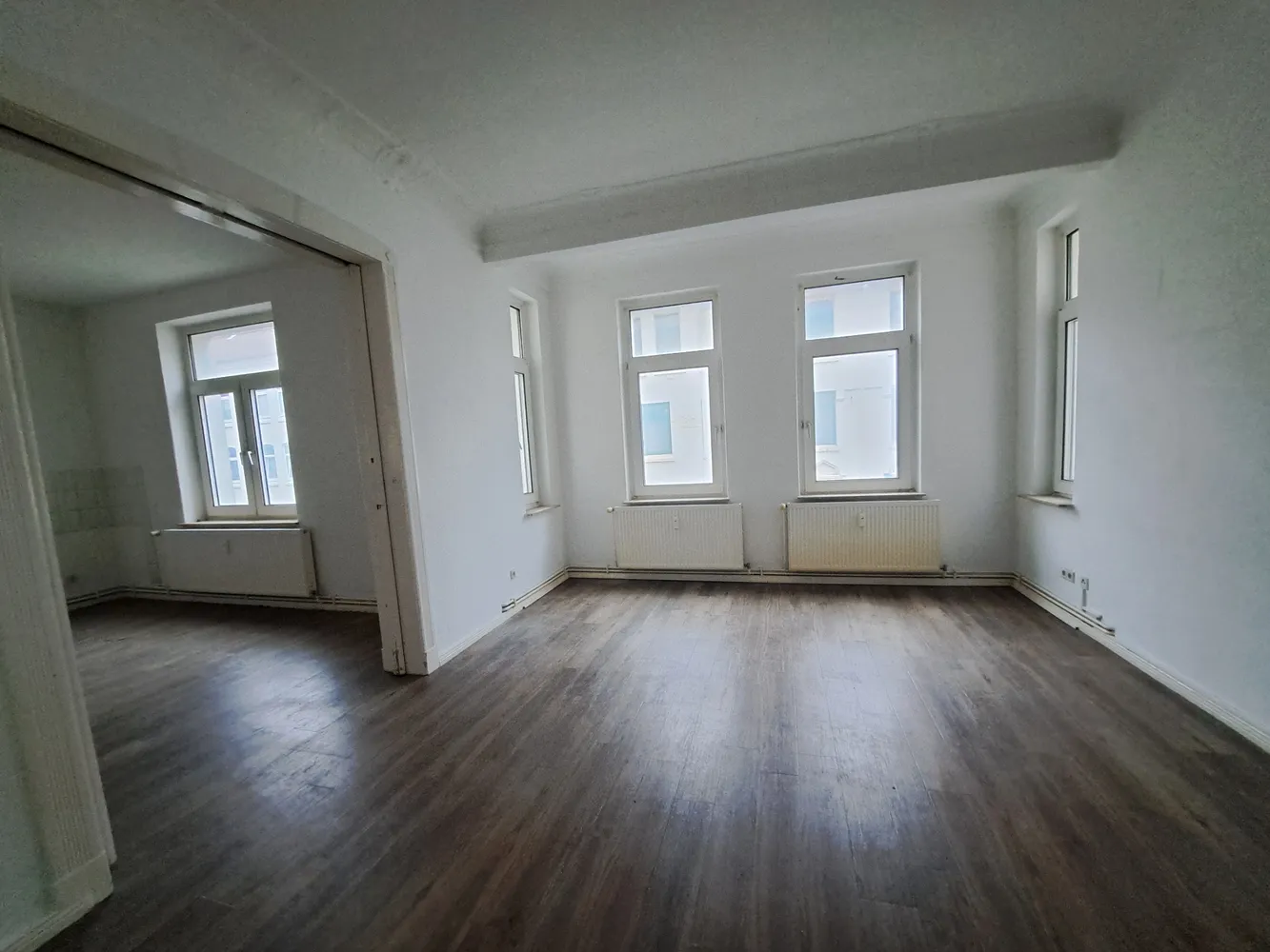 3 Zimmer Wohnung mit 89 m² in Bremerhaven – Bild 2