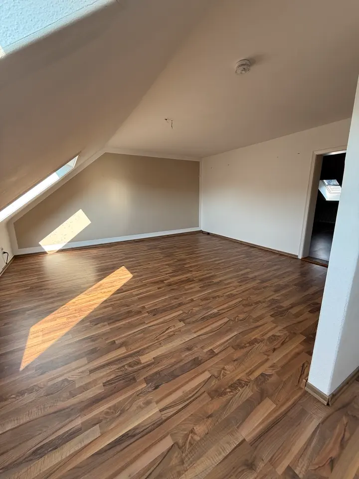 2 Zimmer Wohnung mit 63 m² in Bremerhaven – Bild 2