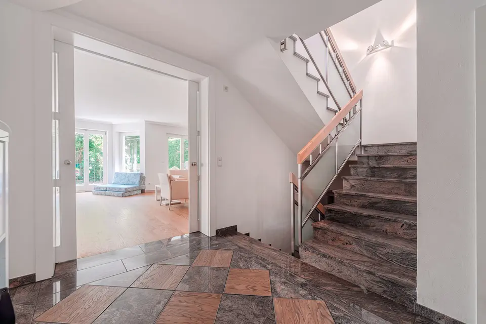 4 Zimmer Haus mit 204 m² in Essen – Bild 3