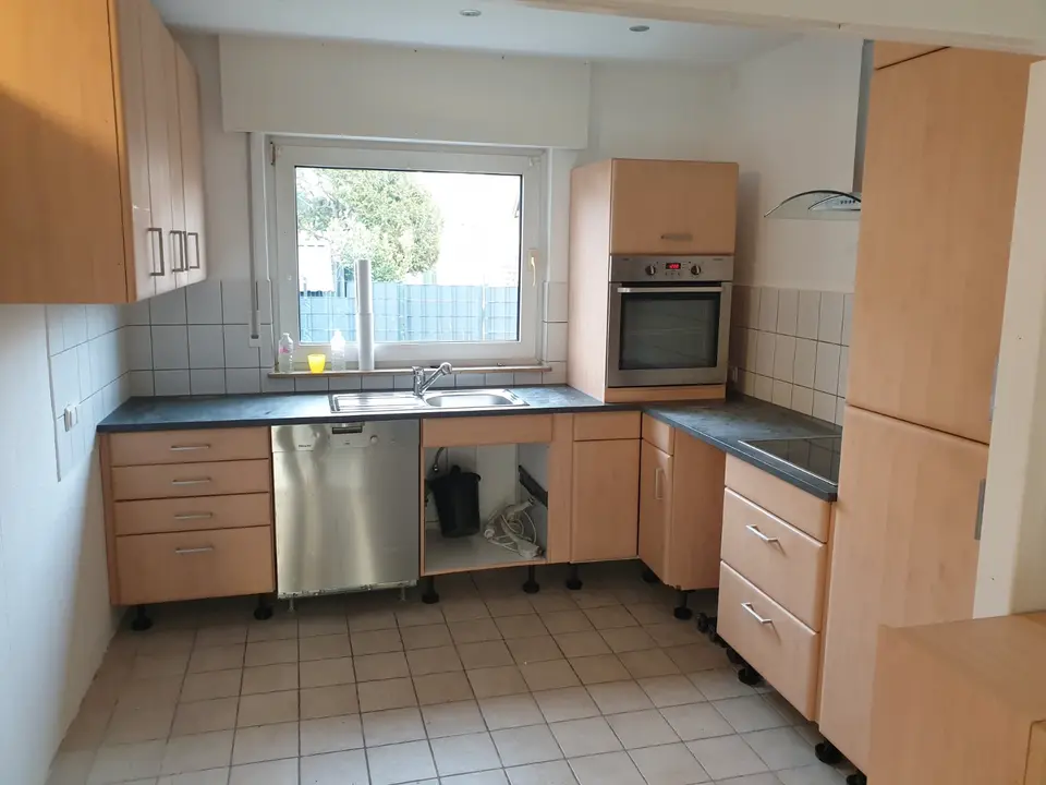 5 Zimmer Haus mit 100 m² in Wiesbaden – Bild 3