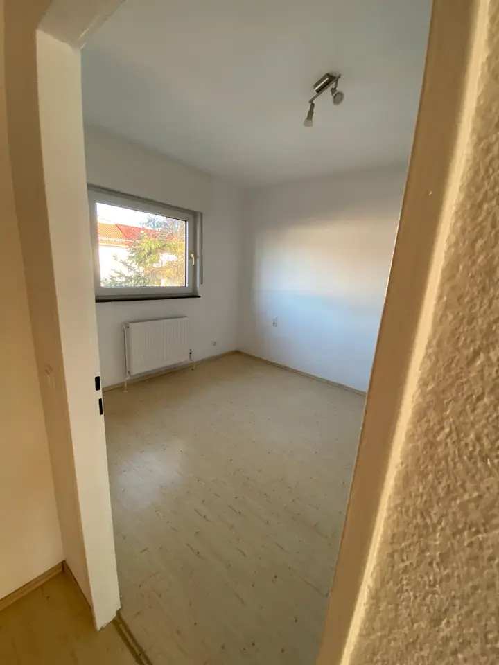 5 Zimmer Haus mit 100 m² in Wiesbaden – Bild 9