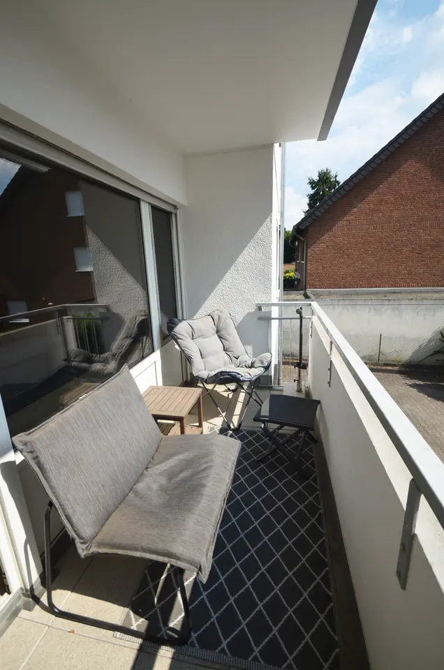 4 Zimmer Wohnung mit 93 m² in Brühl – Bild 8