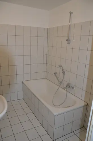 3 Zimmer Wohnung mit 75 m² in Neuss – Bild 3