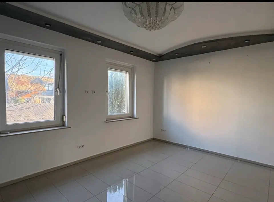 5 Zimmer Haus mit 220 m² in Hildesheim – Bild 2
