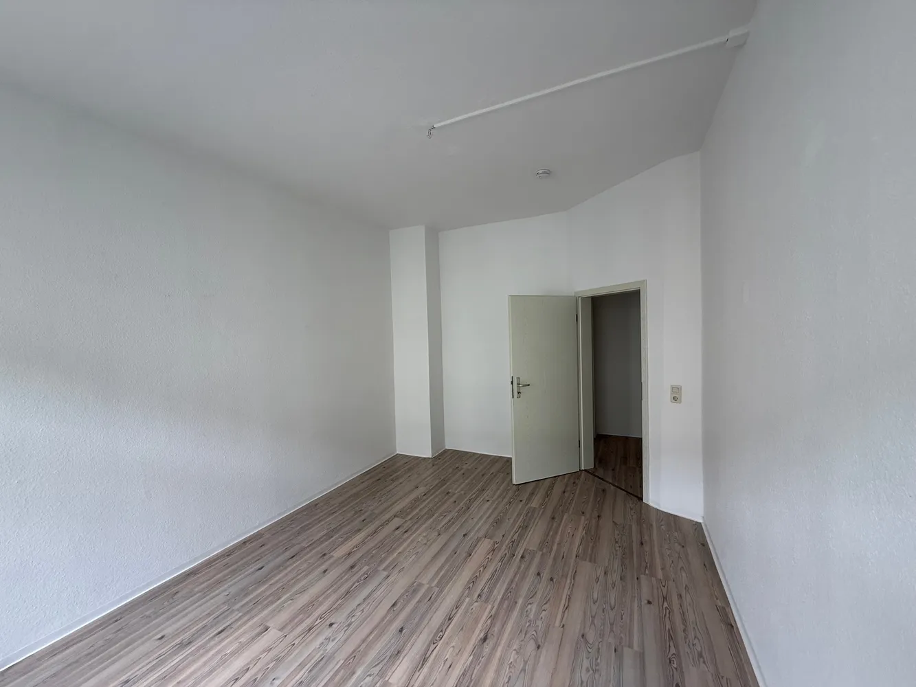 2 Zimmer Wohnung mit 60 m² in Gera – Bild 3
