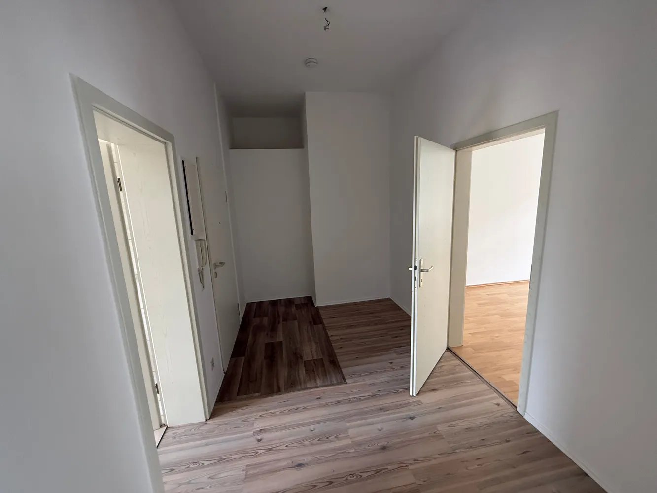 2 Zimmer Wohnung mit 60 m² in Gera – Bild 7