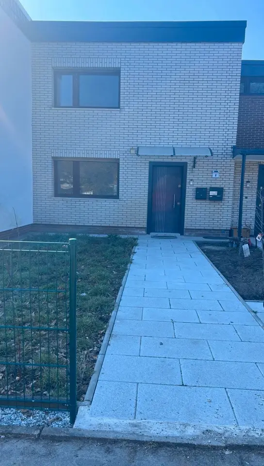 3 Zimmer Haus mit 90 m² in Berlin – Bild 10