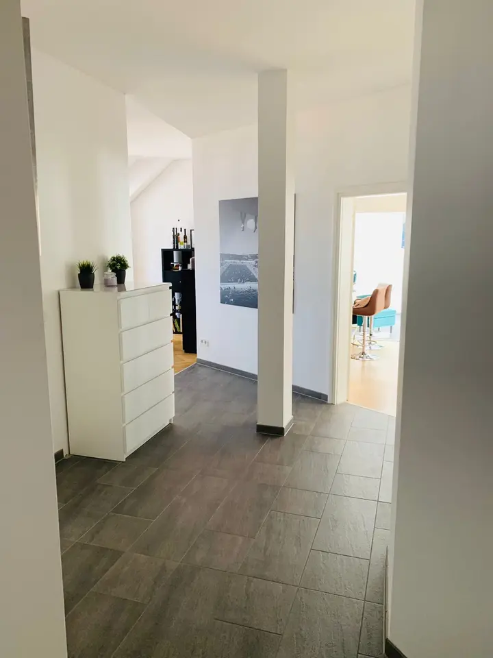 3 Zimmer Wohnung mit 220 m² in Hannover – Bild 9