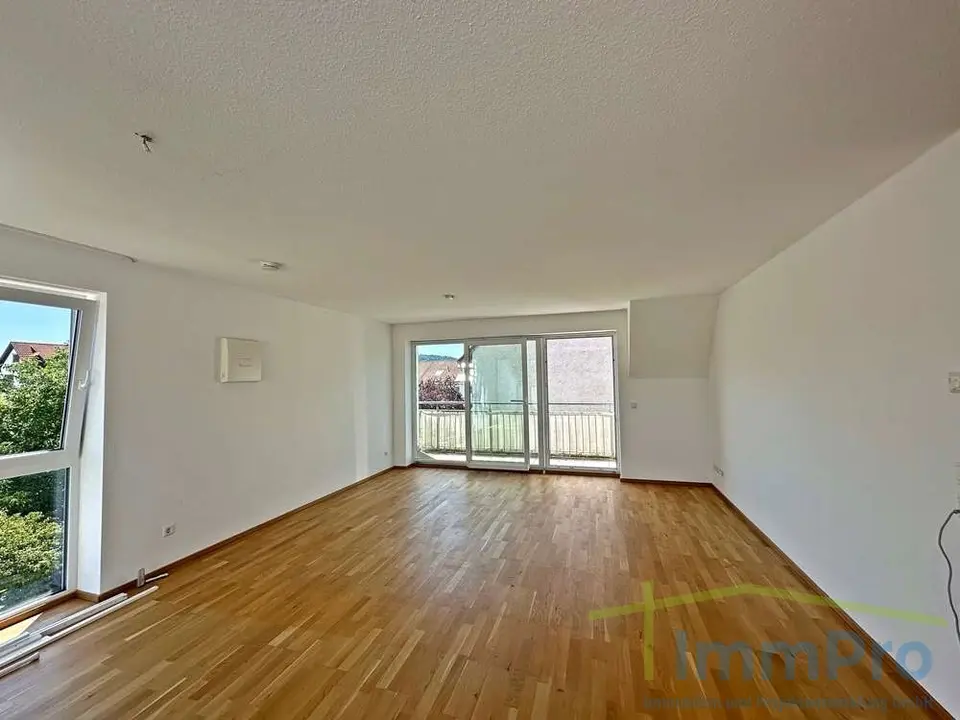 4 Zimmer Wohnung mit 99 m² in Tübingen – Bild 1