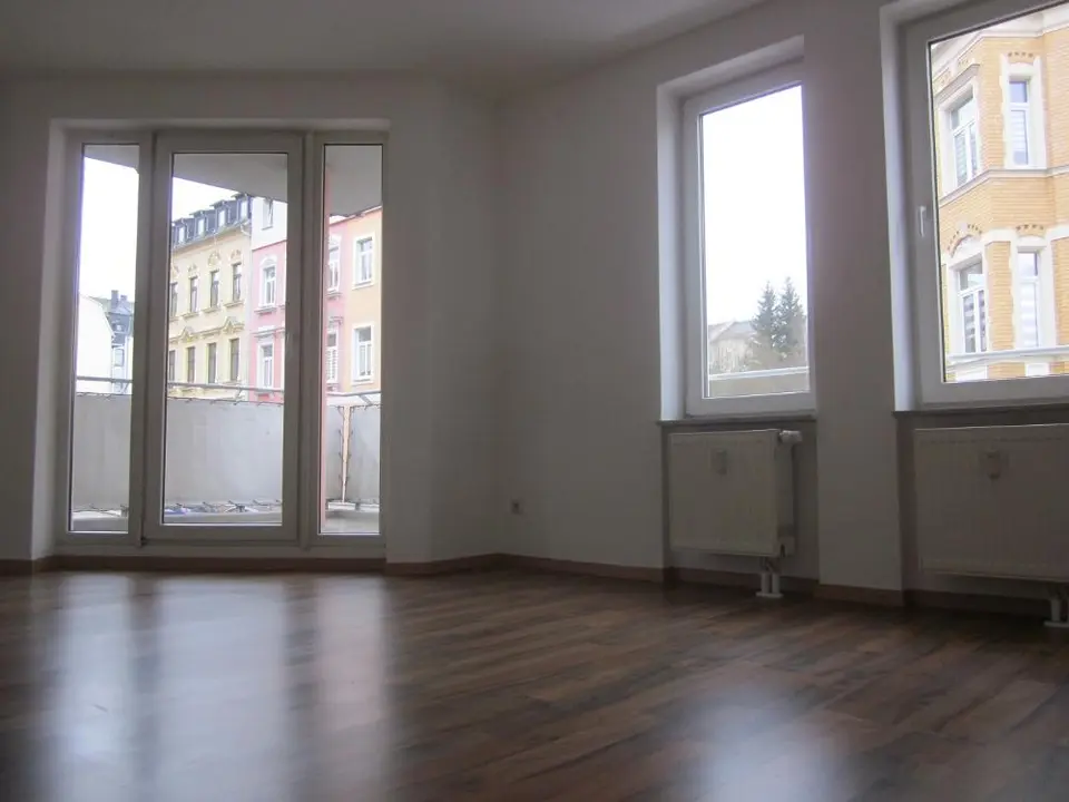 2 Zimmer Wohnung mit 52 m² in Plauen – Bild 2