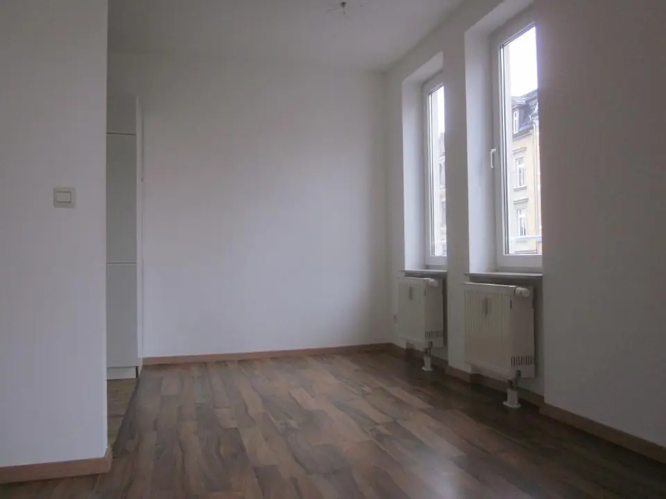 2 Zimmer Wohnung mit 52 m² in Plauen – Bild 3