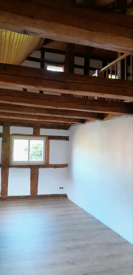 8 Zimmer Haus mit 325 m² in Löbau – Bild 1