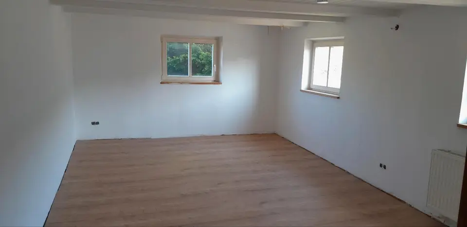 8 Zimmer Haus mit 325 m² in Löbau – Bild 2