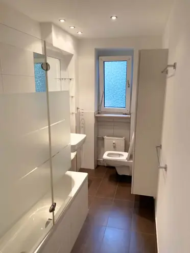 WG-Zimmer mit 30 m² in Frankfurt am Main – Bild 1