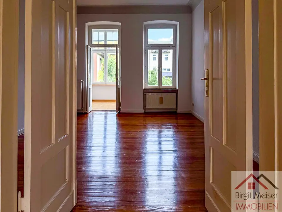 4 Zimmer Wohnung mit 150 m² in Schwerin – Bild 8