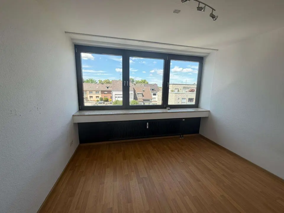 4 Zimmer Wohnung mit 91 m² in Troisdorf – Bild 4