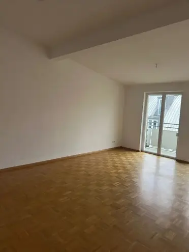 3 Zimmer Wohnung mit 123 m² in Freiburg im Breisgau – Bild 1