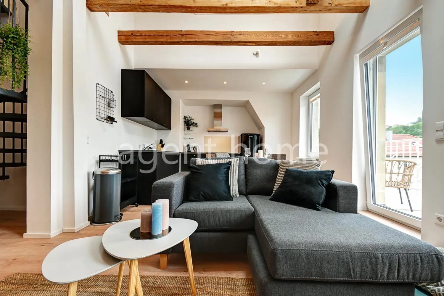 3 Zimmer Wohnung mit 100 m² in Stuttgart – Bild 3