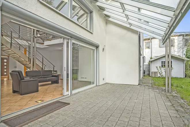 8 Zimmer Haus mit 281 m² in Oberursel (Taunus) – Bild 6