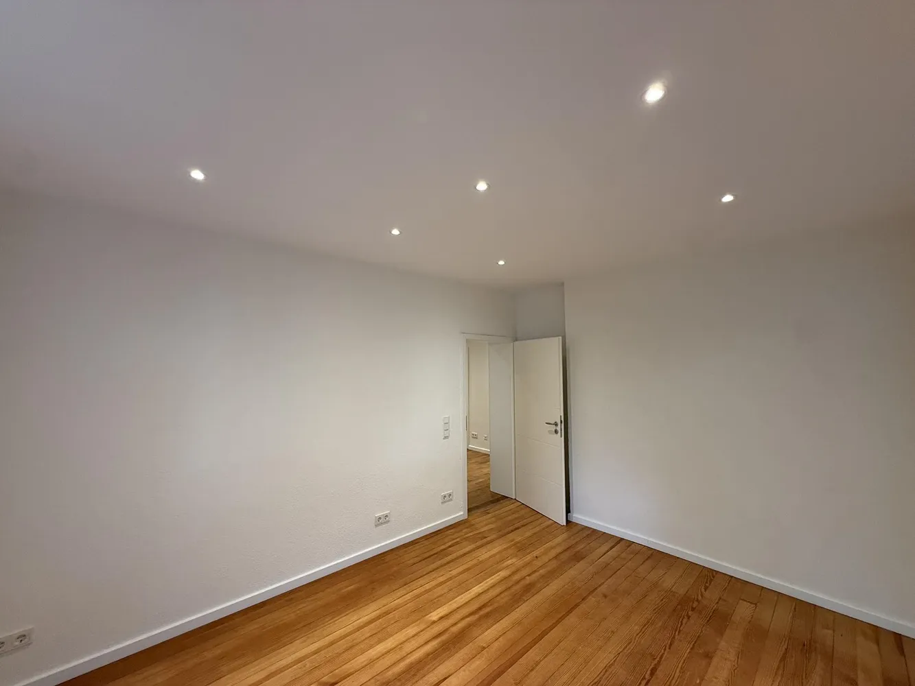 4 Zimmer Wohnung mit 90 m² in Saarbrücken – Bild 11