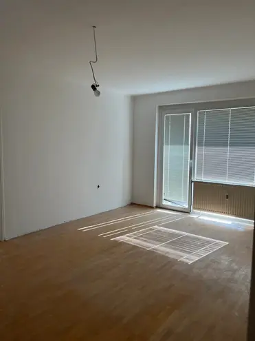 3 Zimmer Wohnung mit 82 m² in Regensburg – Bild 4