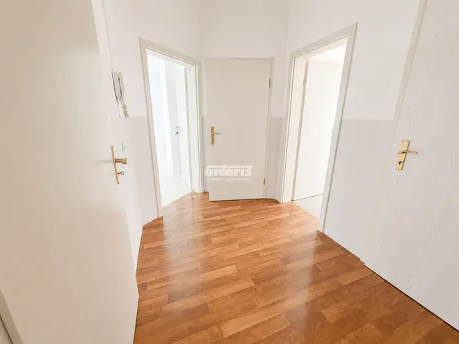 3 Zimmer Wohnung mit 95 m² in Erfurt – Bild 3