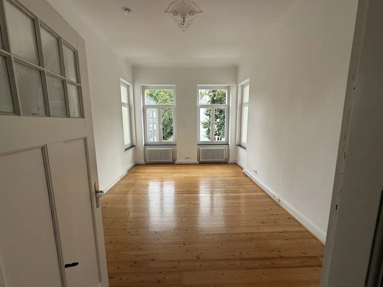 5 Zimmer Wohnung mit 136 m² in Bonn – Bild 3