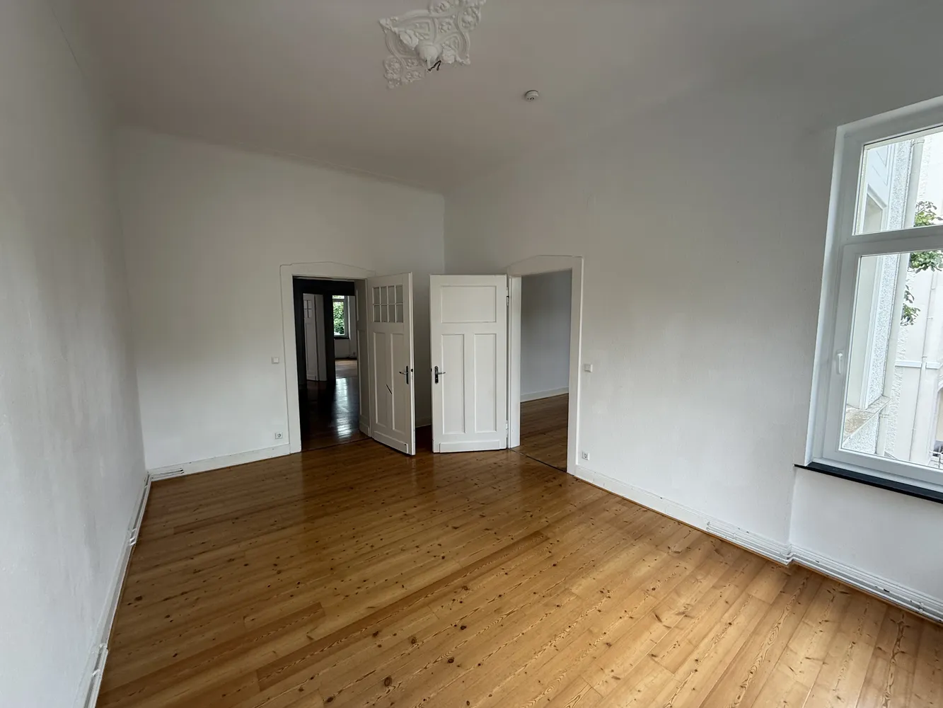 5 Zimmer Wohnung mit 136 m² in Bonn – Bild 4