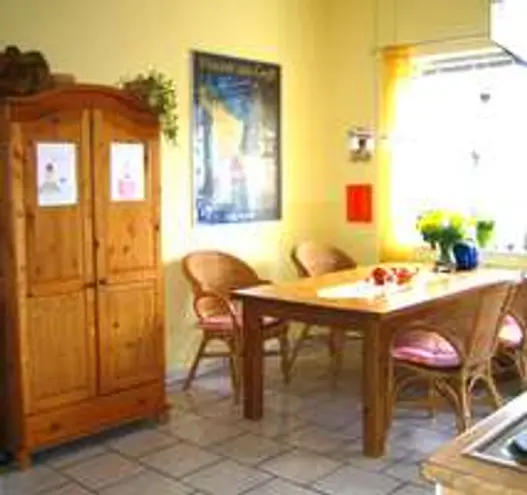 3 Zimmer Wohnung mit 90 m² in Köln – Bild 3