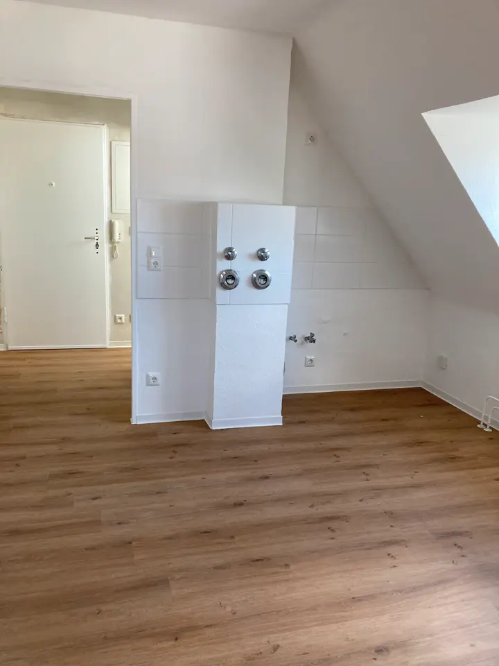 3 Zimmer Wohnung mit 43 m² in Rüsselsheim am Main – Bild 3