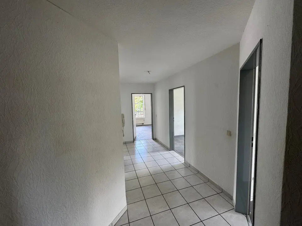 4 Zimmer Wohnung mit 86 m² in Siegen – Bild 5