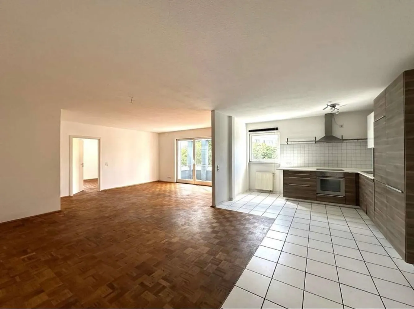 2 Zimmer Wohnung mit 72 m² in Worms – Bild 1