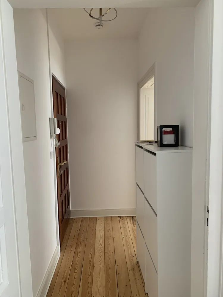 2 Zimmer Wohnung mit 80 m² in Wiesbaden – Bild 2