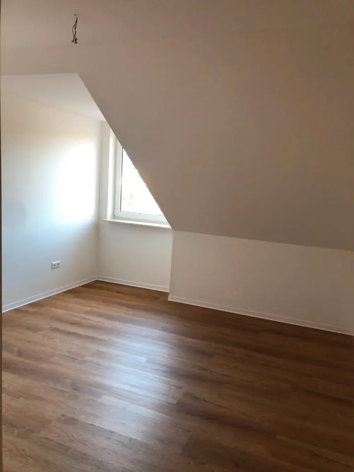 3 Zimmer Wohnung mit 85 m² in Schwerin – Bild 1