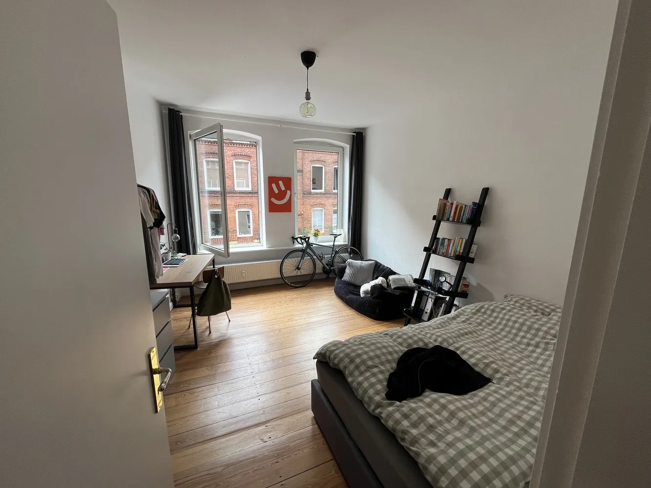 4 Zimmer Wohnung mit 91 m² in Kiel – Bild 2