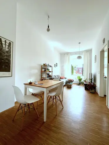 2 Zimmer Wohnung mit 47 m² in Regensburg – Bild 2