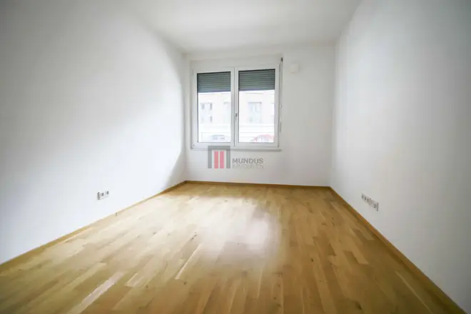 3 Zimmer Wohnung mit 79 m² in Dresden – Bild 2