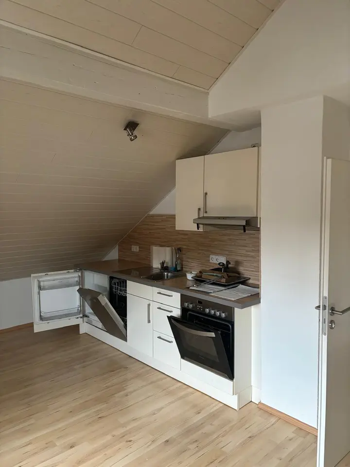 3 Zimmer Wohnung mit 62 m² in Ludwigshafen – Bild 2