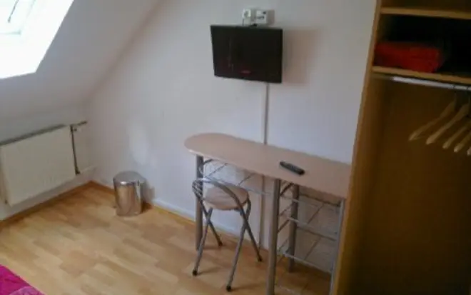 WG-Zimmer mit 8 m² in Stuttgart – Bild 3