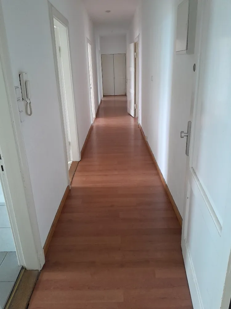 4 Zimmer Wohnung mit 143 m² in Flensburg – Bild 1