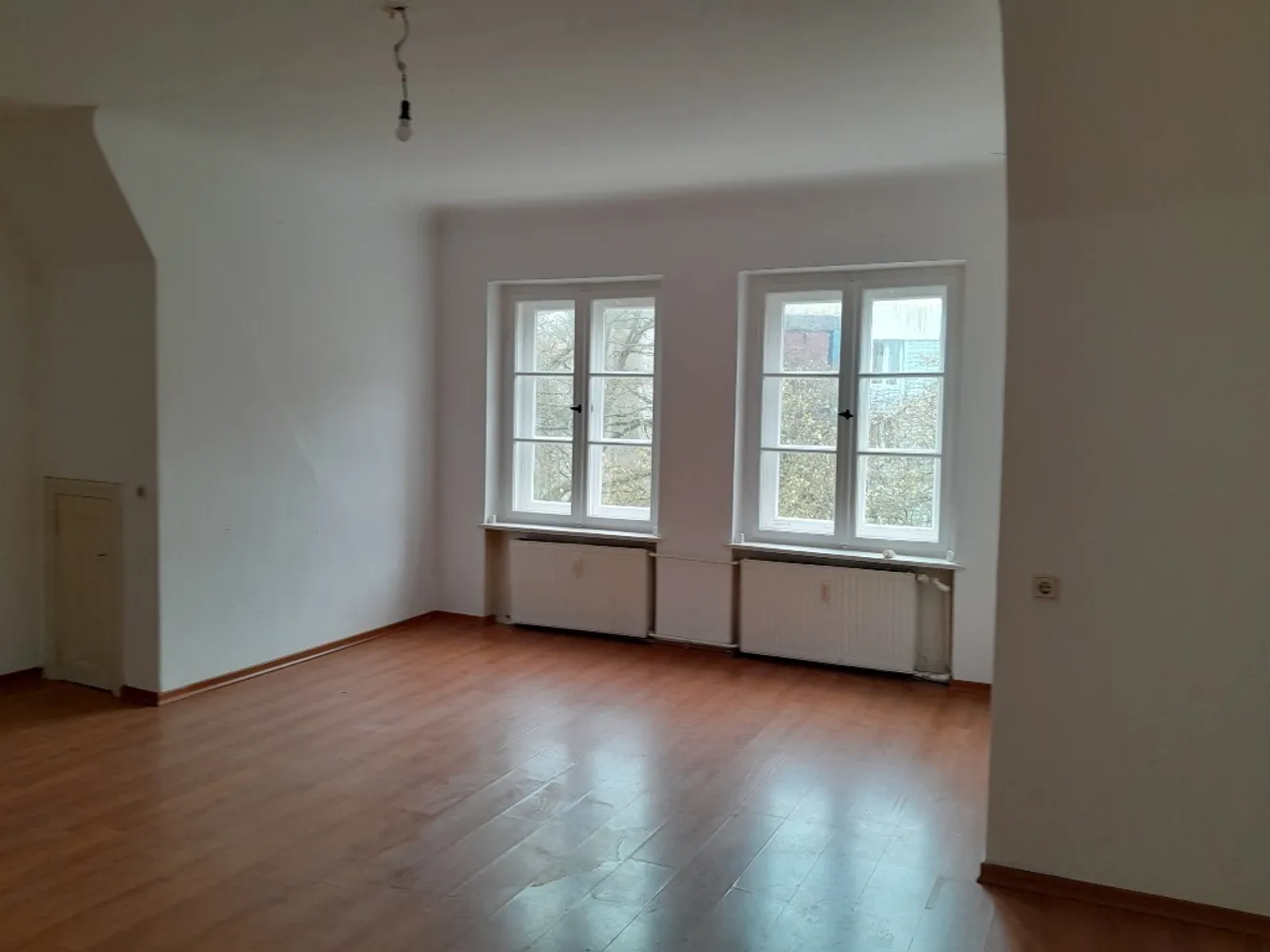 4 Zimmer Wohnung mit 143 m² in Flensburg – Bild 2