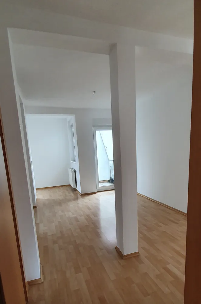4 Zimmer Wohnung mit 99 m² in Esslingen am Neckar – Bild 5