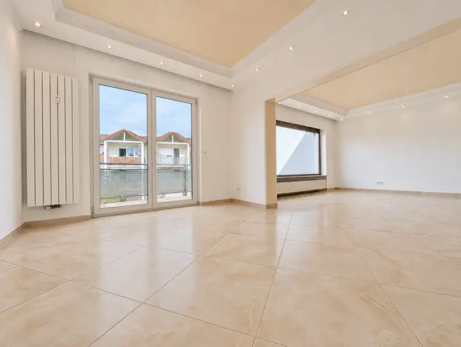 5 Zimmer Wohnung mit 129 m² in Karlsruhe – Bild 1