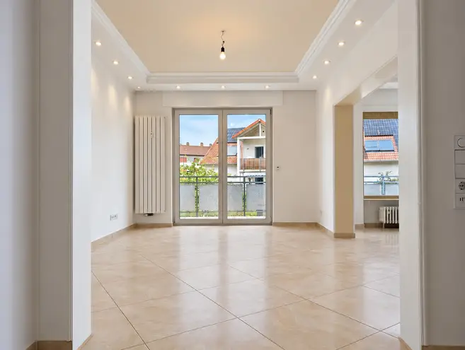 5 Zimmer Wohnung mit 129 m² in Karlsruhe – Bild 2