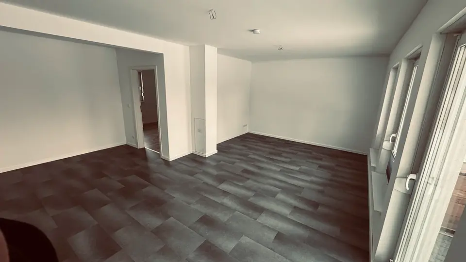 3 Zimmer Wohnung mit 86 m² in Neubrandenburg – Bild 1